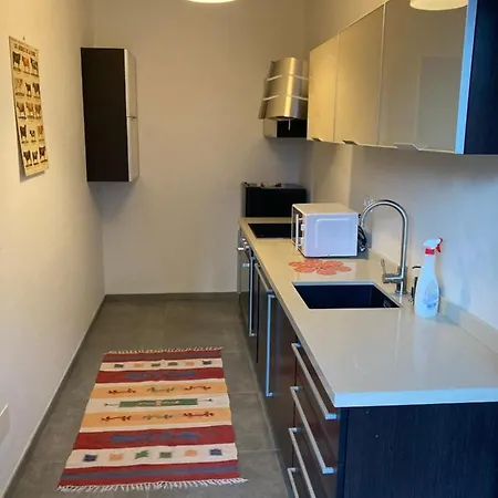 Lägenhet A Casa Di Niki *